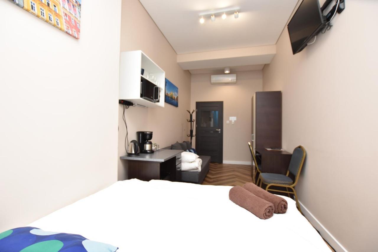 Dukes Apartments - Wita Stwosza ヴロツワフ エクステリア 写真