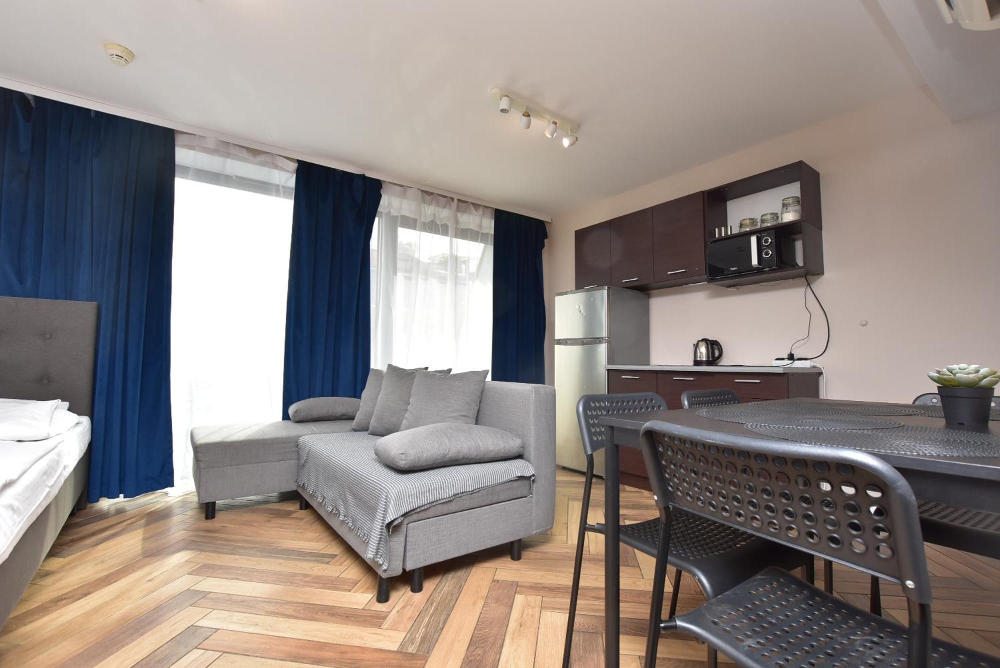 Dukes Apartments - Wita Stwosza ヴロツワフ エクステリア 写真