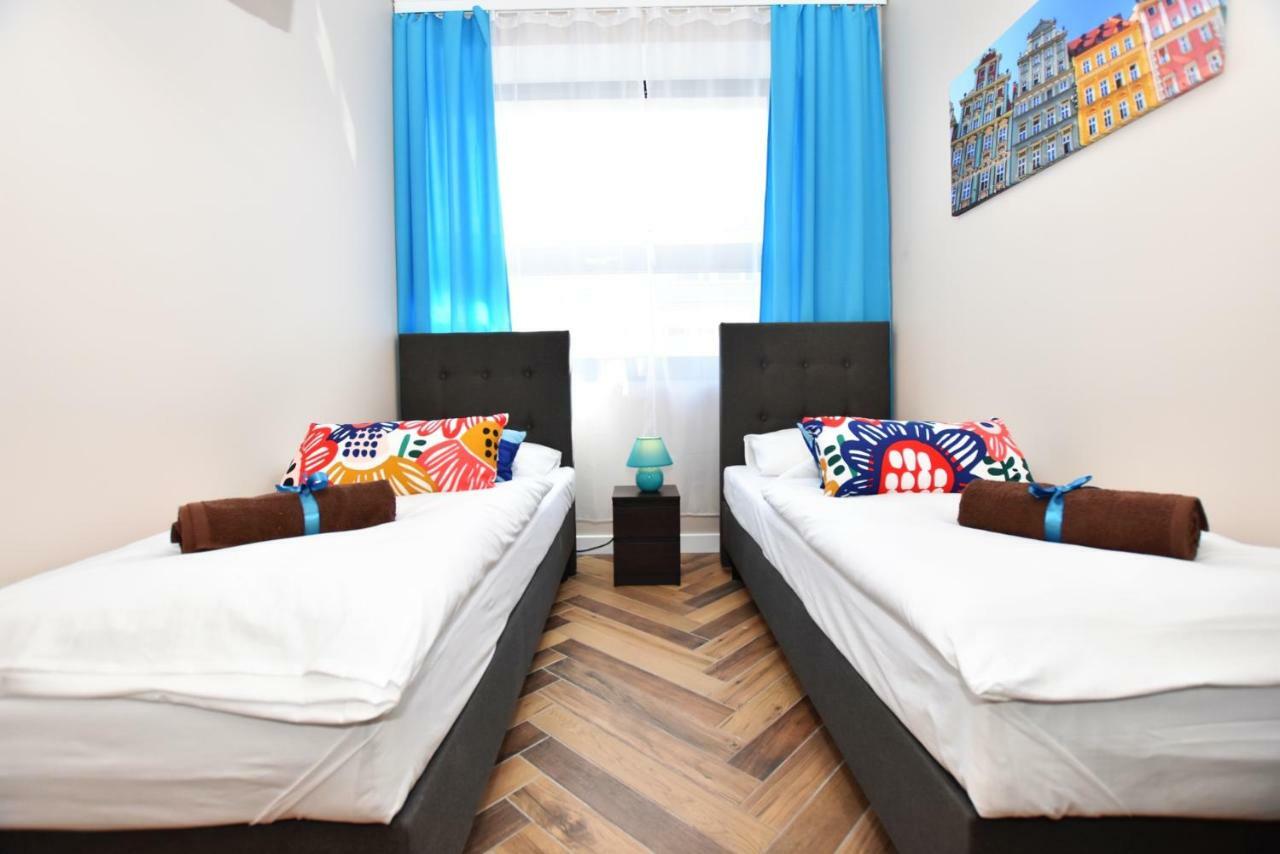 Dukes Apartments - Wita Stwosza ヴロツワフ エクステリア 写真